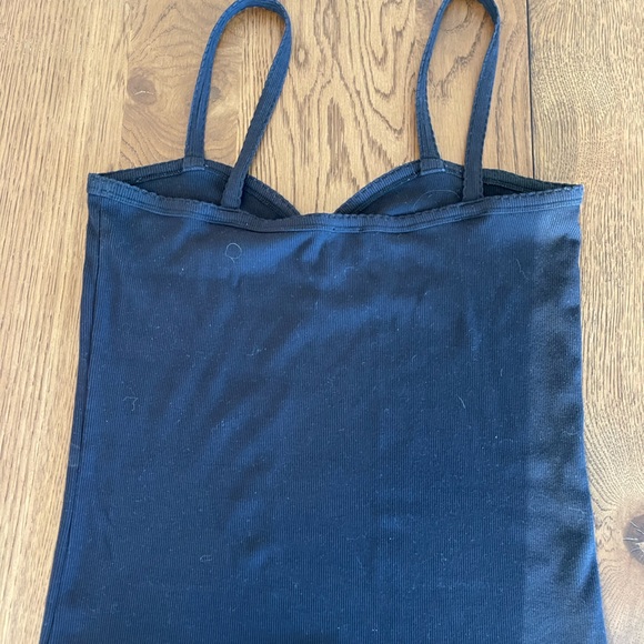 Aritzia black tank - Picture 5 of 7